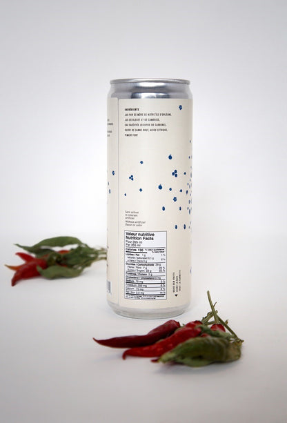 Eau de fruits pétillante épicée bleuet, mûre et camerise
