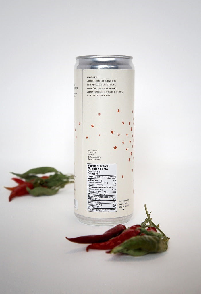 Eau de fruits pétillante épicée fraise, framboise et rhubarbe